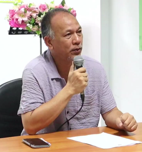 ภาพผู้อำนวยการ